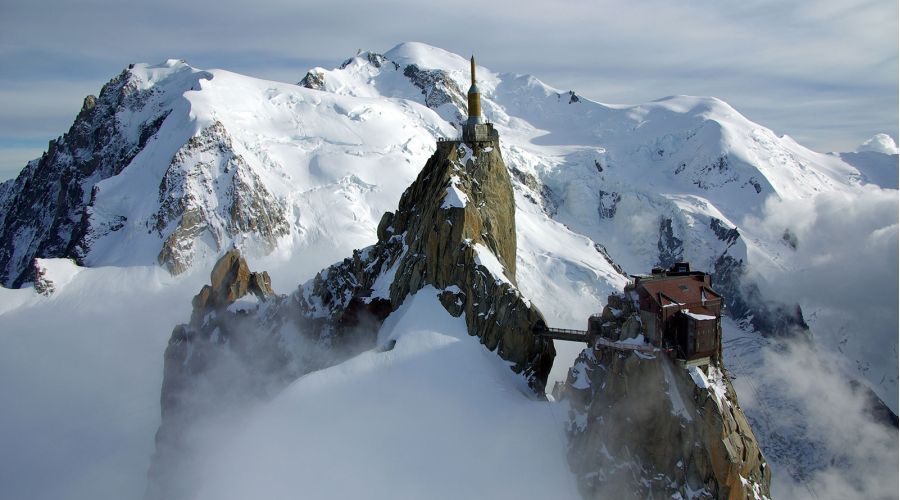 aiguille du midi chamonix mont-blanc